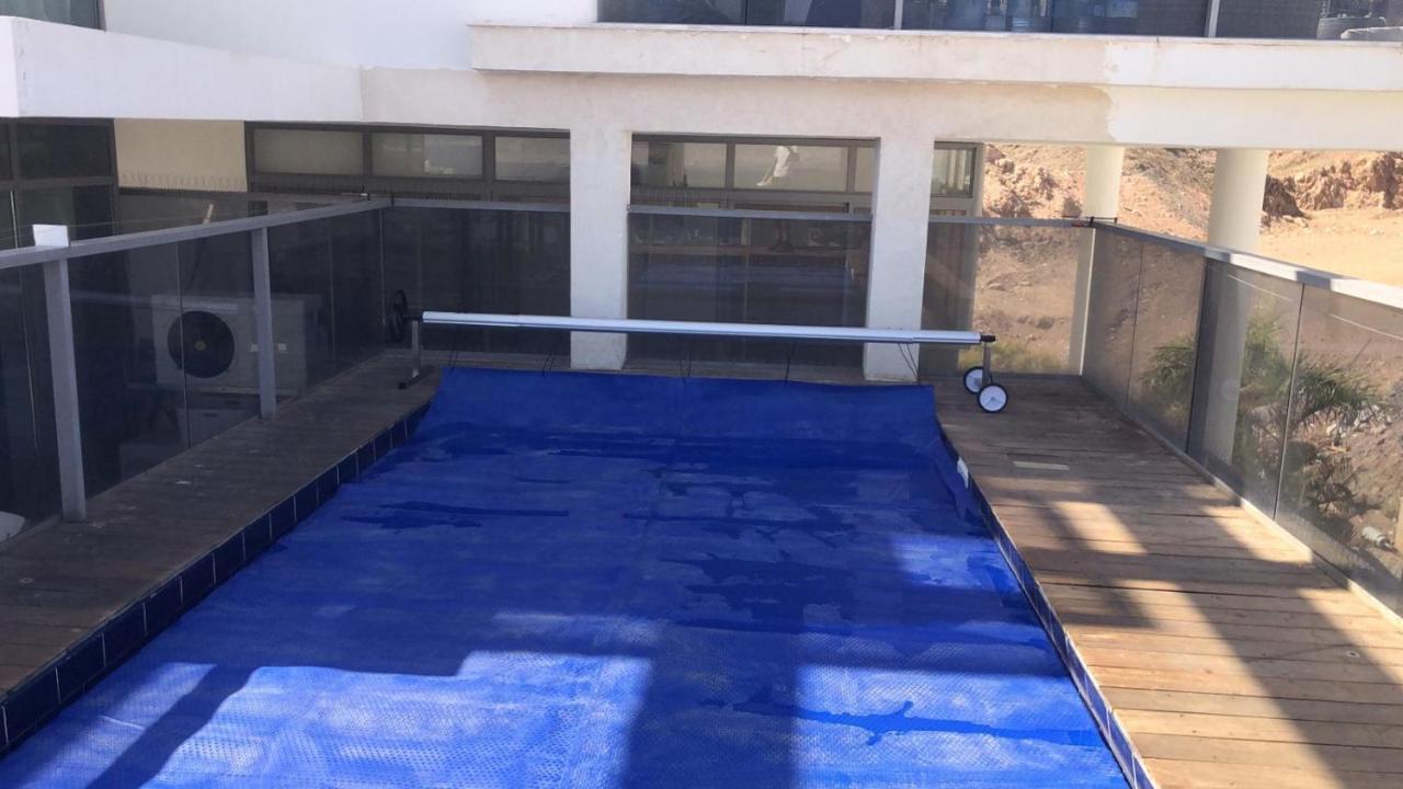엘라트 Stunning Penthouse With Sea Views And Private Heated Pool 아파트 외부 사진