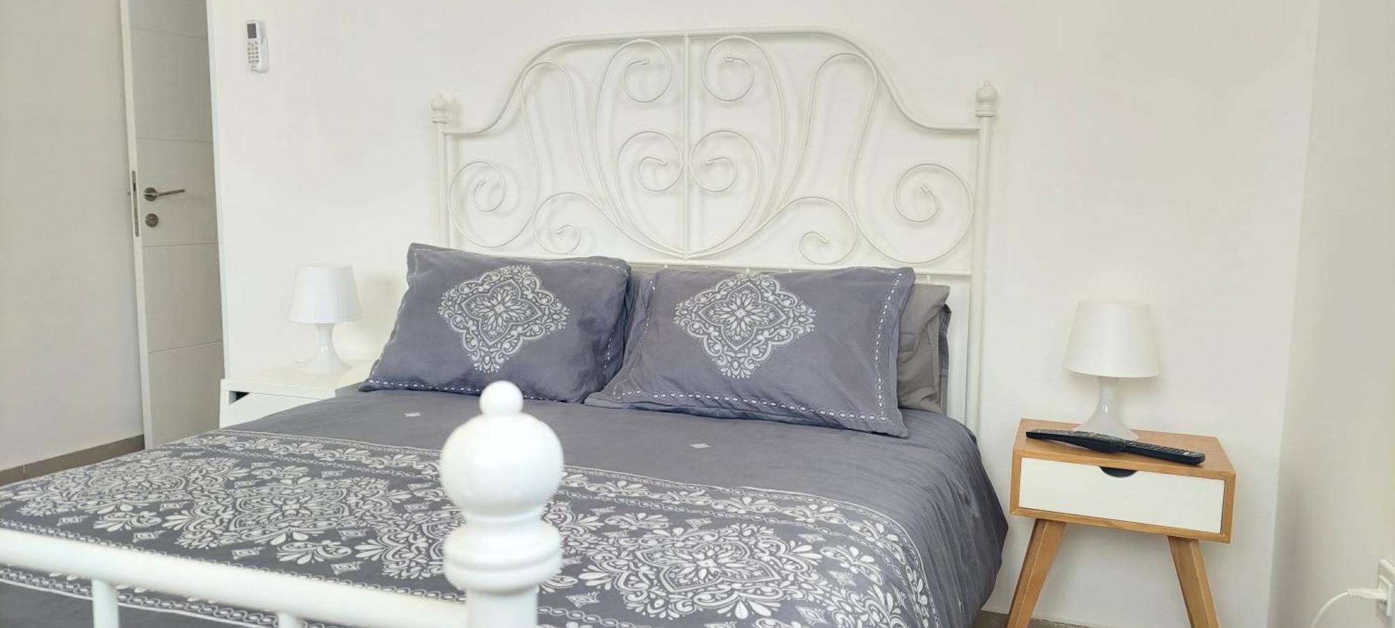 엘라트 Stunning Penthouse With Sea Views And Private Heated Pool 아파트 외부 사진
