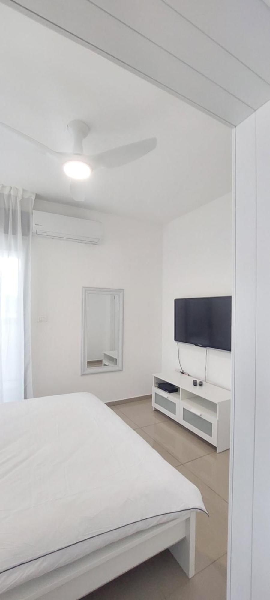엘라트 Stunning Penthouse With Sea Views And Private Heated Pool 아파트 외부 사진